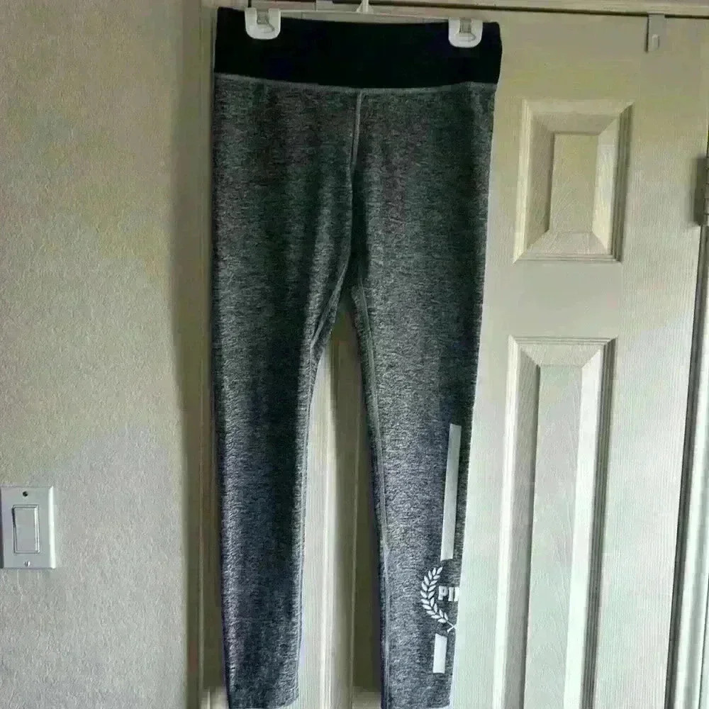 Pink crop leggings - Picture 1 of 5